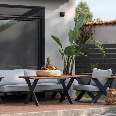 Aura Sophisticated Living 펜션