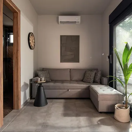 Aura Sophisticated Living