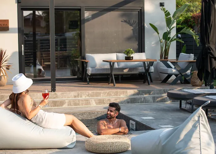 Aura Sophisticated Living